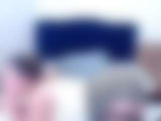 Live cam show with Ella - Twerk on CamClone