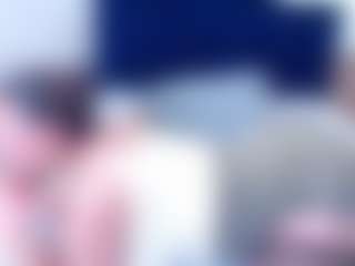 Live cam show with Ella - Blonde Hair MILF on TottyGirls