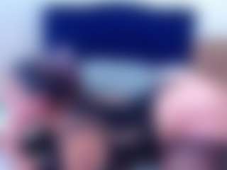 Live cam show with Ella - Blonde Hair on Lustler