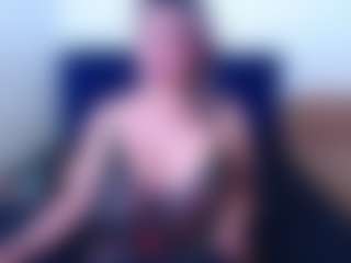Live cam show with Ella - Solo on pussylord.com
