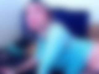 Live cam show with Ella - Handjob on Camsoda