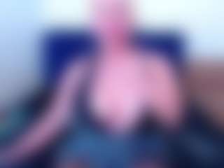 Ella's Live Sex Cam Show