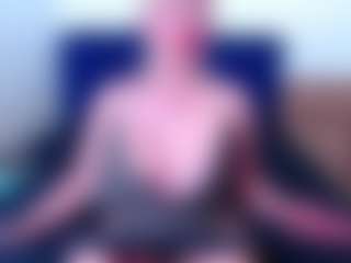 Live cam show with Ella - Blonde Hair MILF on crypto-cams