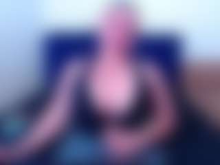 Ella's Live Sex Cam Show