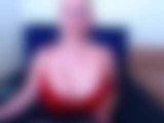 Live cam show with Ella - Athletic on Gym Cam Girls