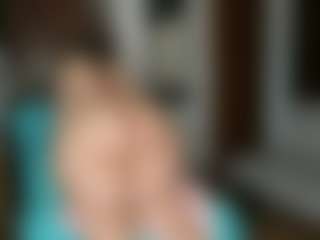 Kristen Hill MILF webcam performer live streaming
