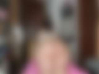 Kristen Hill MILF webcam performer live streaming