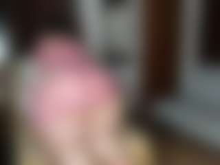 Live cam show with Kristen Hill - Brown Eyes on Streamer API