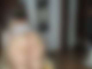 Live cam show with Kristen Hill - Living Room on SinfulBabes