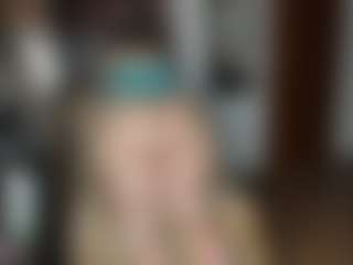Kristen Hill MILF webcam performer live streaming