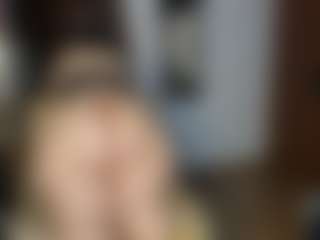 Kristen Hill MILF webcam performer live streaming