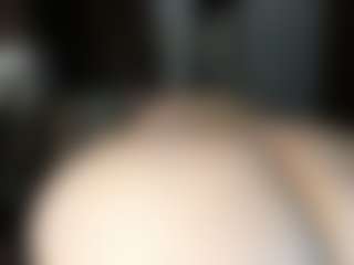 Kristen Hill MILF webcam performer live streaming