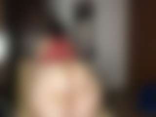 Live cam show with Kristen Hill - Living Room on CSO-WL