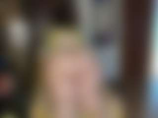 Kristen Hill MILF webcam performer live streaming