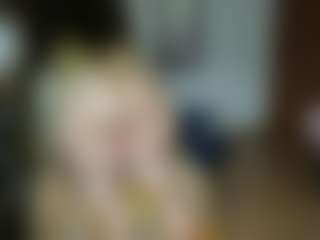 Live cam show with Kristen Hill - Bedroom on livesuperchat.net