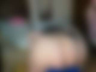 Kristen Hill MILF webcam performer live streaming