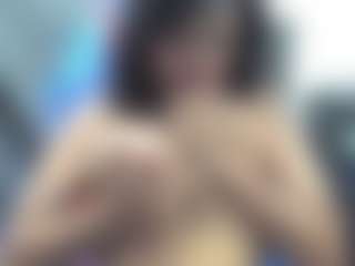 Live cam show with betty-wax - Bisexual on xfollow cams