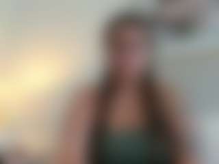 Live cam show with lyndymodelstest - HD on hrnylive.com