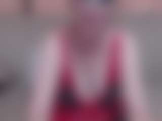 Live cam show with lanapopins - Mature on MyBangCams
