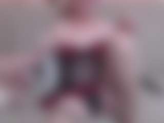 Live cam show with lanapopins - Hairy Pussy MILF on AdultVida.com
