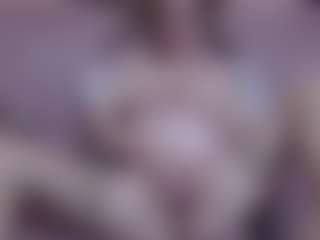 Live cam show with lanapopins - Hairy Pussy MILF on friskycurves.com