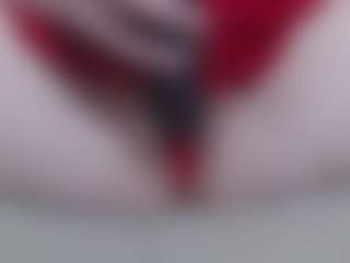 Live cam show with lanapopins - Hairy Pussy MILF on mypornchat.com