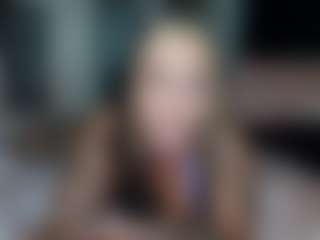 Live cam show with MARGO MAC - Pornstar Brown Eyes on CamwithHer