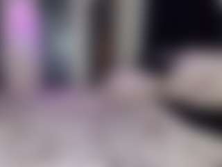 Live cam show with MARGO MAC - Emo on boobsie.com
