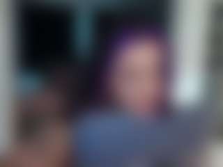 Live cam show with MARGO MAC - Costume on CamwithHer