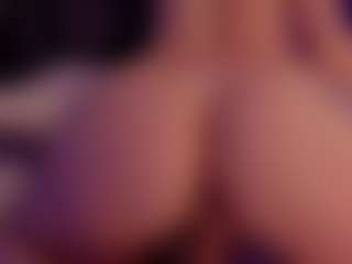 carolhorny's Live Sex Cam Show