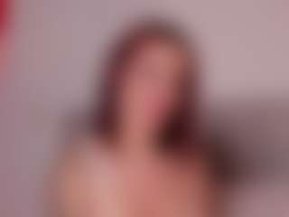 Live cam show with carolhorny - Cosplay MILF on CamClone