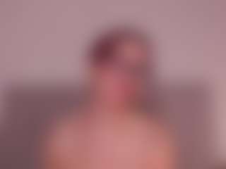 carolhorny's Live Sex Cam Show