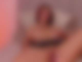 carolhorny's Live Sex Cam Show