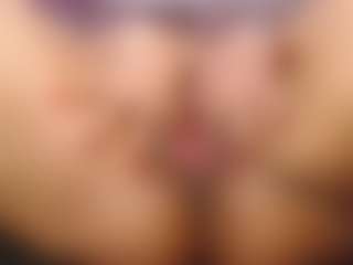 pamelaevanns's Live Sex Cam Show