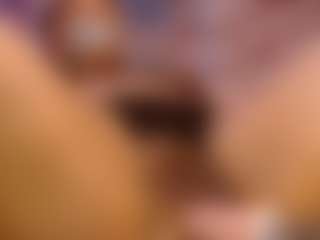 pamelaevanns's Live Sex Cam Show