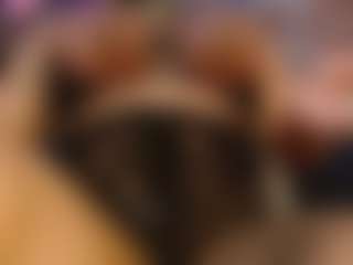 pamelaevanns's Live Sex Cam Show