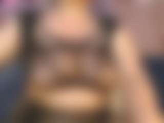 pamelaevanns's Live Sex Cam Show