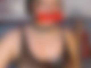 pamelaevanns's Live Sex Cam Show