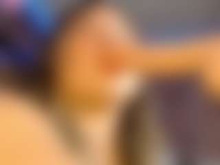 pamelaevanns's Live Sex Cam Show