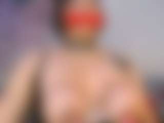 pamelaevanns's Live Sex Cam Show