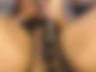 pamelaevanns's Live Sex Cam Show