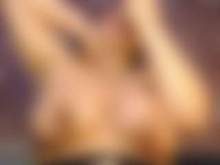 pamelaevanns's Live Sex Cam Show