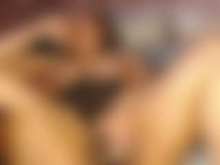 pamelaevanns's Live Sex Cam Show