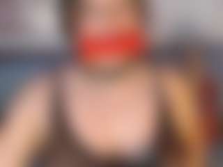 pamelaevanns's Live Sex Cam Show