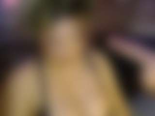 Live cam show with pamelaevanns - Bondage on Soda Cam