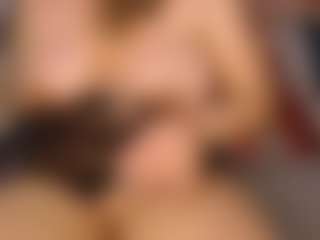 pamelaevanns's Live Sex Cam Show