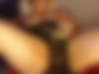 pamelaevanns's Live Sex Cam Show