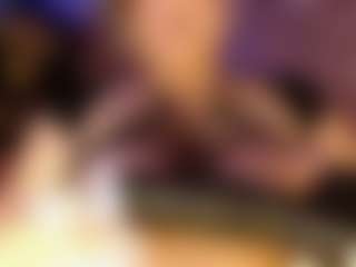 pamelaevanns's Live Sex Cam Show