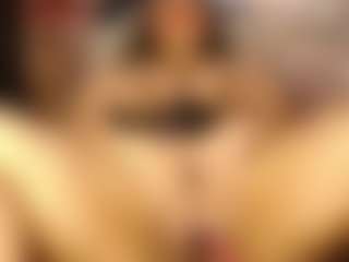 pamelaevanns's Live Sex Cam Show