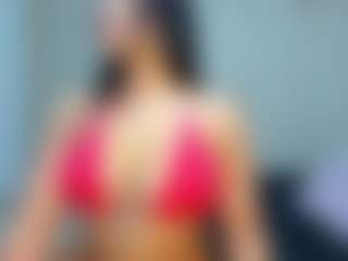 MIA's Live Sex Cam Show